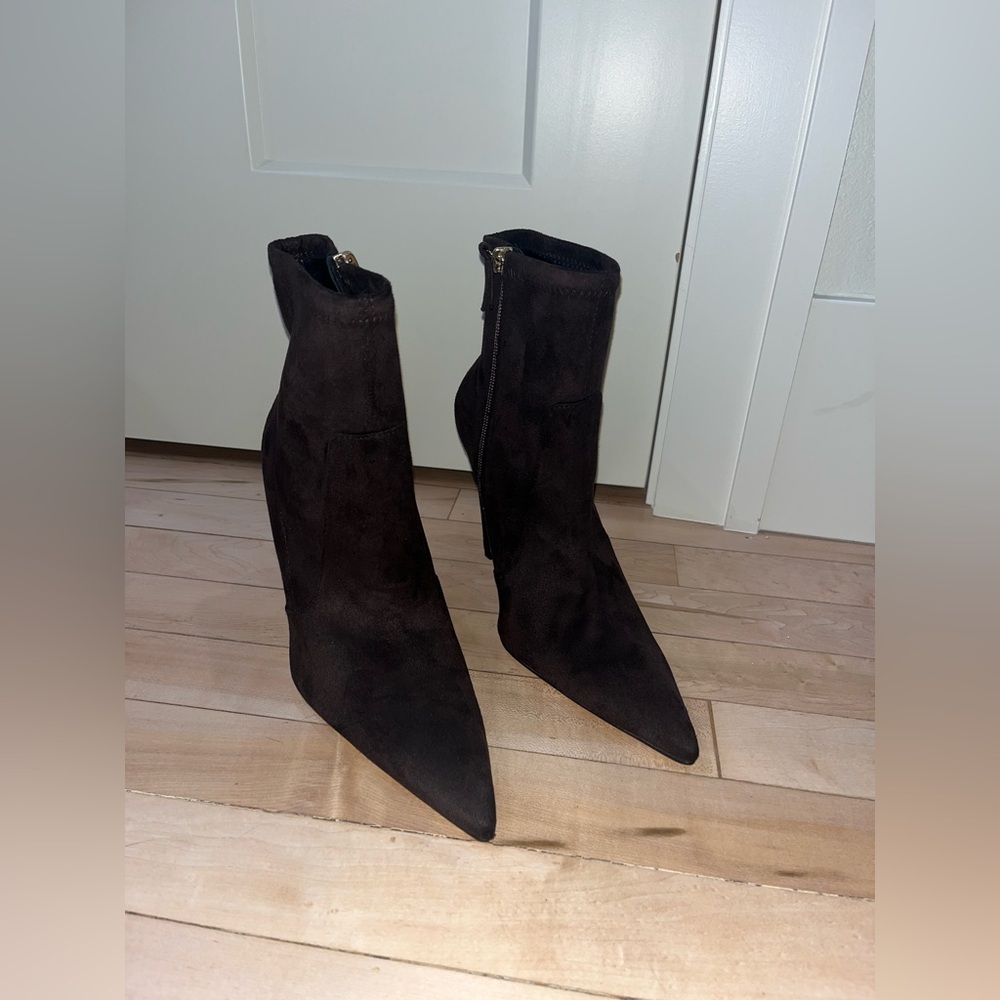 Good American Dark Brown Heeled Boots